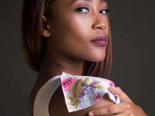 कामुक वीडियो चैट khataleyaBala