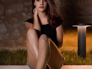 कामुक वीडियो चैट Khloestahr