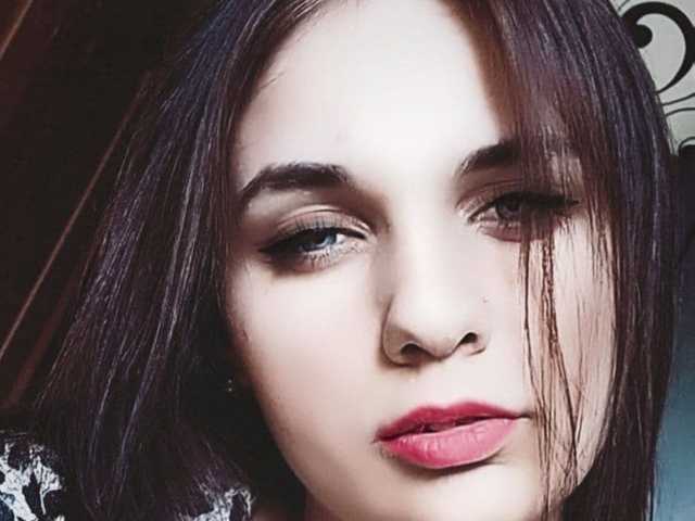 प्रोफ़ाइल की तस्वीर kileyfoxx