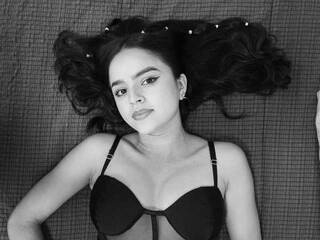 कामुक वीडियो चैट Kim-pears