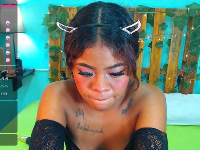 तस्वीरें kimbrown8 ♥Hello Baby! Welcome To My Room! ♥ #Latina #18 #Lush #Domi #Ahegao ♥