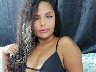 कामुक वीडियो चैट Kinari-