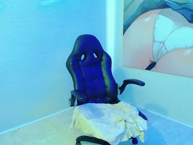 प्रसारण स्क्रीनशॉट KindomTits