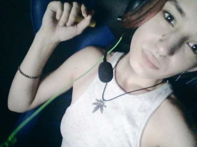 प्रोफ़ाइल की तस्वीर Kira-48