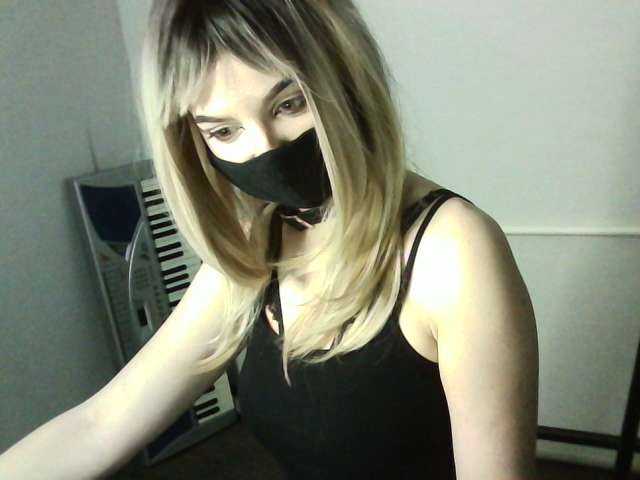 प्रसारण स्क्रीनशॉट kira-fox