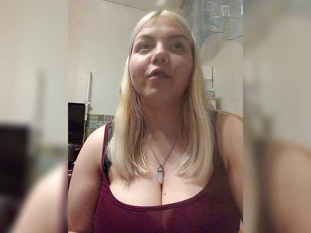 प्रसारण स्क्रीनशॉट Kira-Kriss