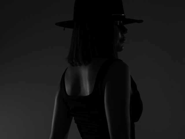 प्रोफ़ाइल की तस्वीर kira-rodriguez