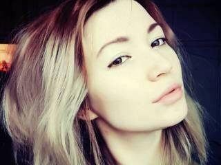 कामुक वीडियो चैट kirawoll