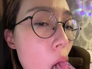 कामुक वीडियो चैट MiskaRisKoshkaZhena