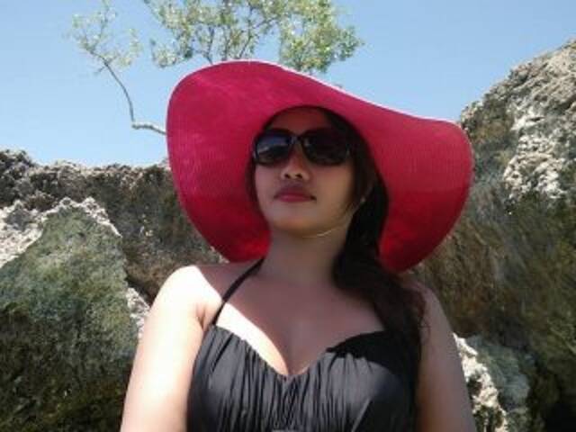 प्रोफ़ाइल की तस्वीर KissableLipz