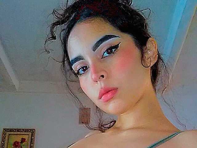 प्रोफ़ाइल की तस्वीर kittenbonbou