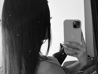 कामुक वीडियो चैट kittymonet