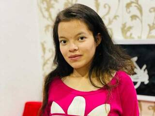 कामुक वीडियो चैट koonny-loor1