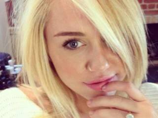 कामुक वीडियो चैट kotteno4ek