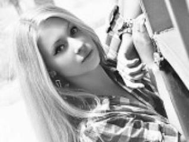 प्रोफ़ाइल की तस्वीर kristiblond