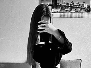 कामुक वीडियो चैट kiss_a