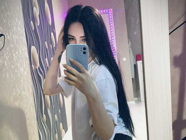 प्रोफ़ाइल की तस्वीर Hikikomori27
