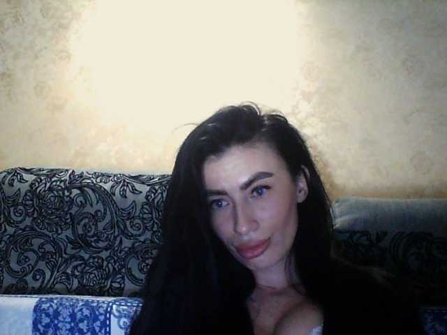 प्रसारण स्क्रीनशॉट Laaarablack