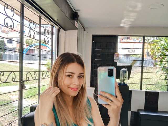प्रोफ़ाइल की तस्वीर LadyCooper
