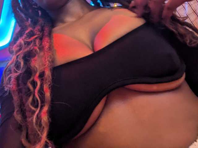 प्रोफ़ाइल की तस्वीर Saharangoddess