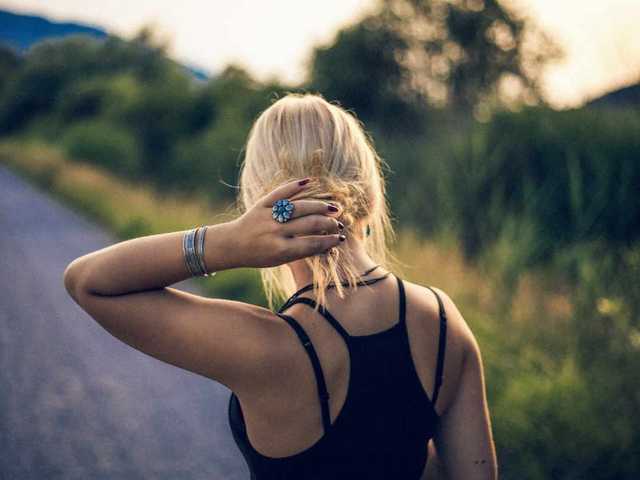 प्रोफ़ाइल की तस्वीर LadyMiaa