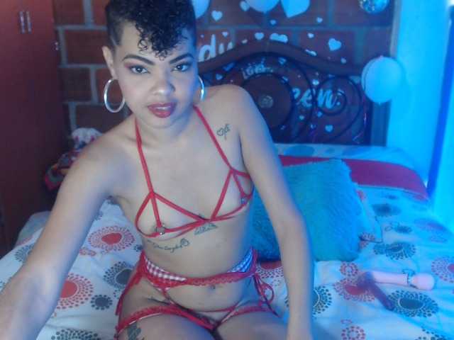 तस्वीरें ladyqueen19x INSTANT SQUIRT FOR 100 tokens ,how much squirt make me ?? #anal #squirt #ebony