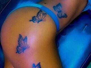 कामुक वीडियो चैट LalaKisses