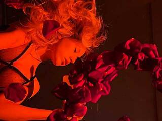 कामुक वीडियो चैट Lanakisss