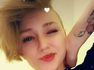 कामुक वीडियो चैट LanitaDennis