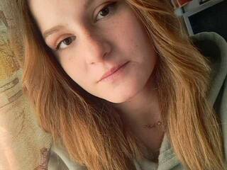 कामुक वीडियो चैट LaraAss