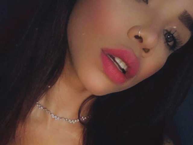 प्रोफ़ाइल की तस्वीर Naughty_Karyh