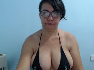 तस्वीरें LATINAANALx 10 tkns show me boobs