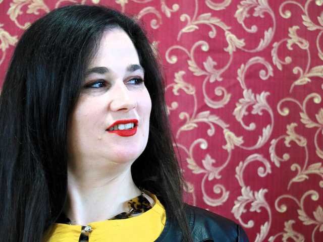 प्रोफ़ाइल की तस्वीर LatishaWhite