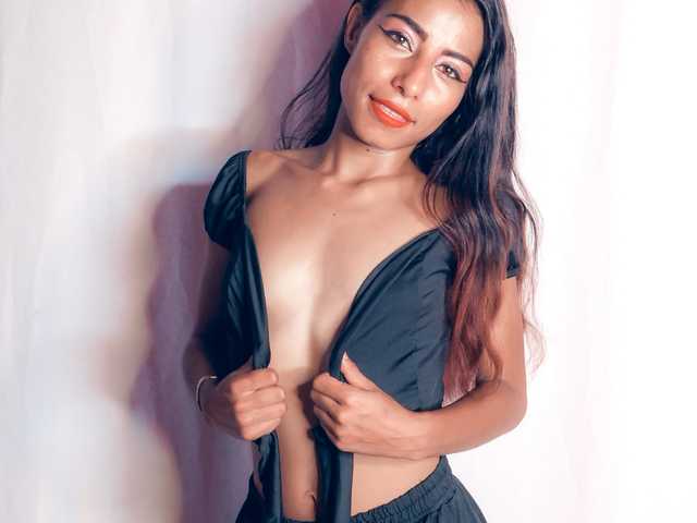 प्रोफ़ाइल की तस्वीर LAURA-P