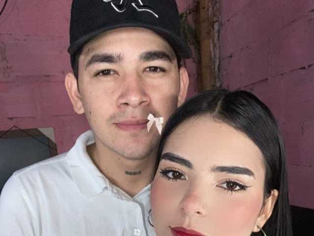 प्रोफ़ाइल की तस्वीर LauraAndKevin