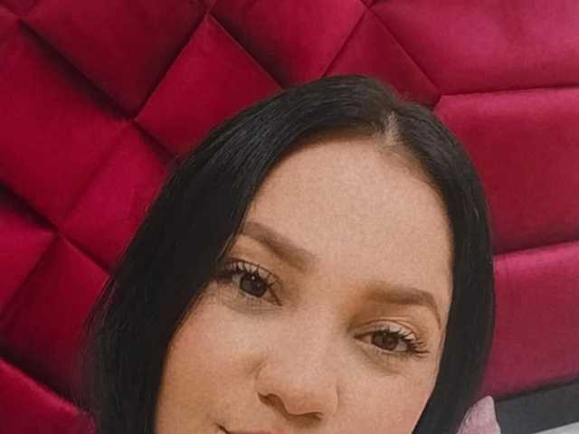प्रोफ़ाइल की तस्वीर LauraBiel