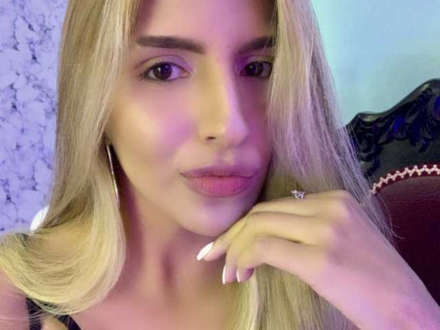 प्रोफ़ाइल की तस्वीर LauraCoppola
