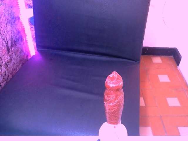 प्रसारण स्क्रीनशॉट laurahottt