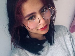 कामुक वीडियो चैट Layla-white