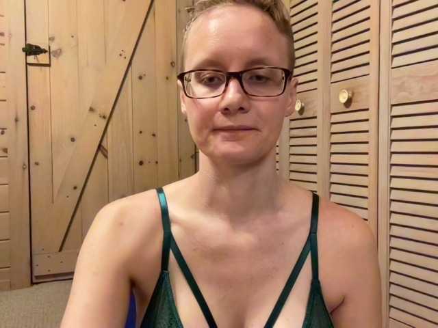 तस्वीरें LeahWilde Yoga with LUSH in!- keep in mind lurkers will be banned, if you can't tip you can't stay