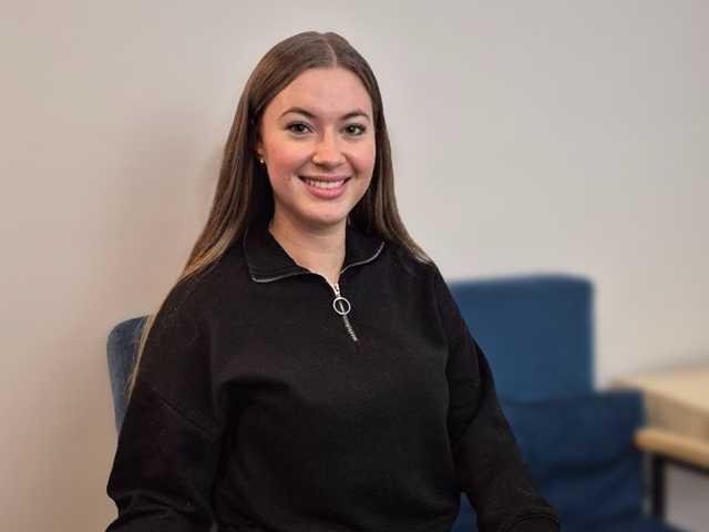 प्रोफ़ाइल की तस्वीर LeaSexy