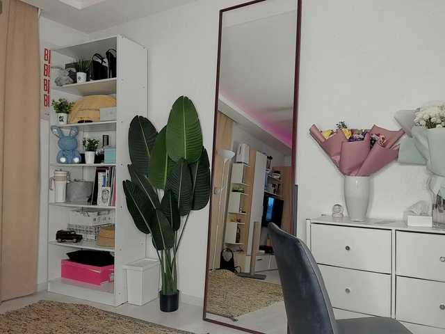 प्रसारण स्क्रीनशॉट leilasweet