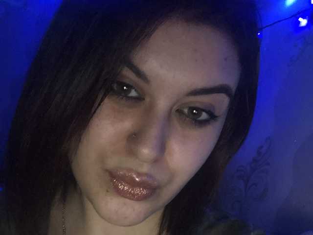 प्रोफ़ाइल की तस्वीर LeraOGirl
