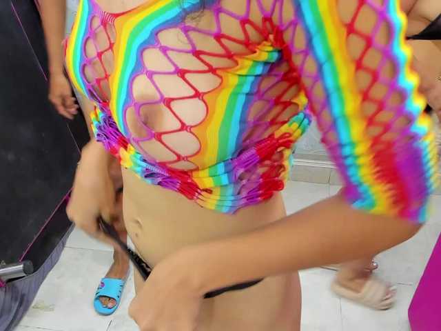 प्रसारण स्क्रीनशॉट LesbiansTasty