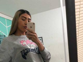 कामुक वीडियो चैट LexaRoss