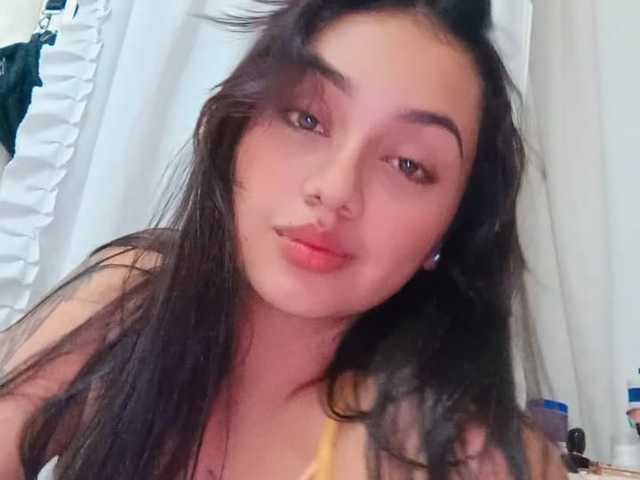 प्रोफ़ाइल की तस्वीर LiaMoon