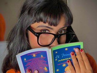 कामुक वीडियो चैट lili-swam