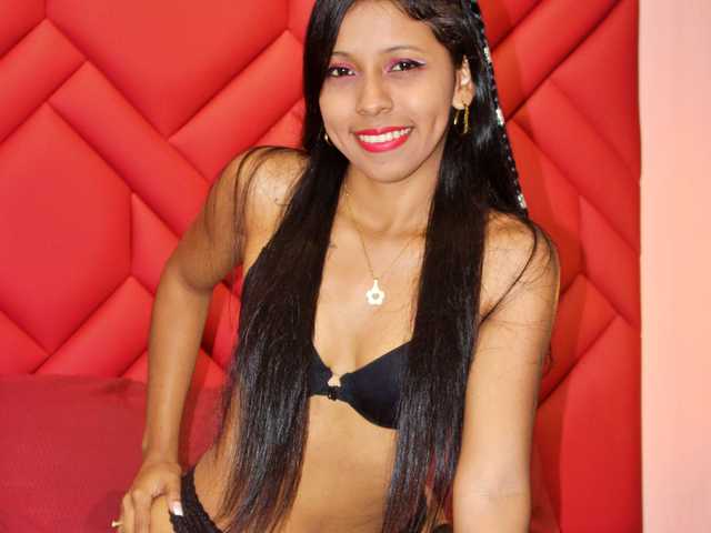 प्रोफ़ाइल की तस्वीर LiliAdams