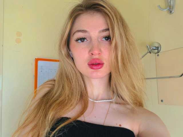 प्रोफ़ाइल की तस्वीर Lilith_Treasure