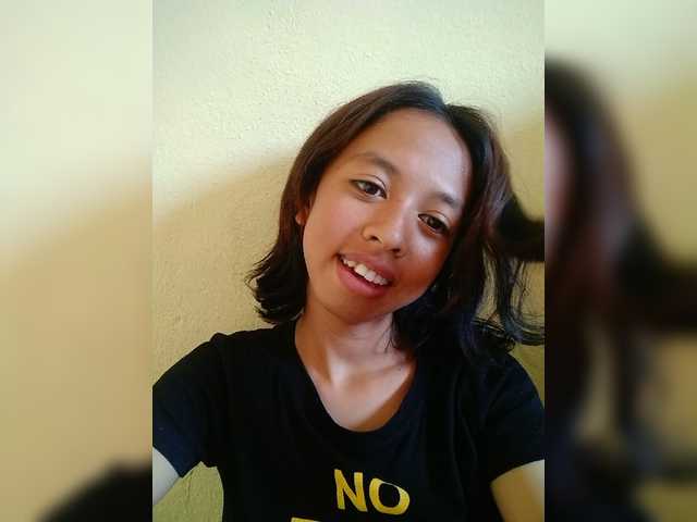 प्रोफ़ाइल की तस्वीर Lillycutte